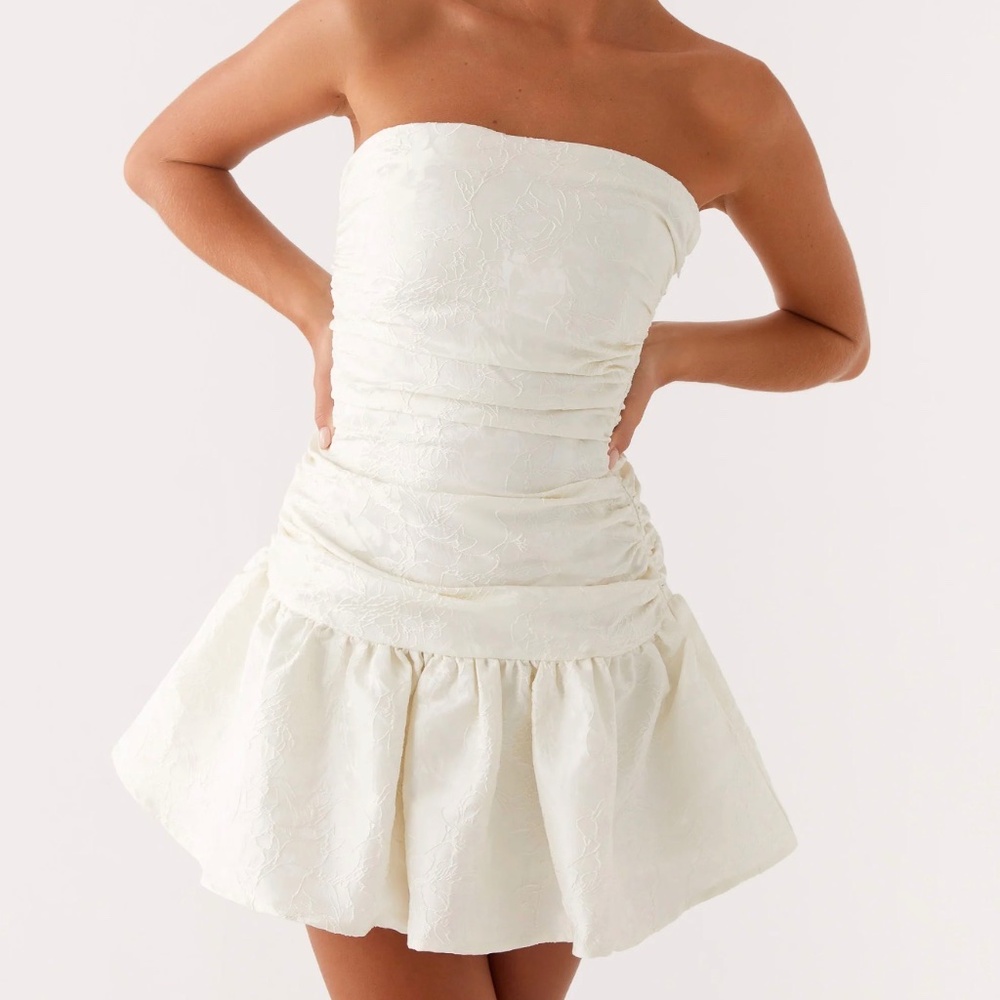 NWT Peppermayo white dress